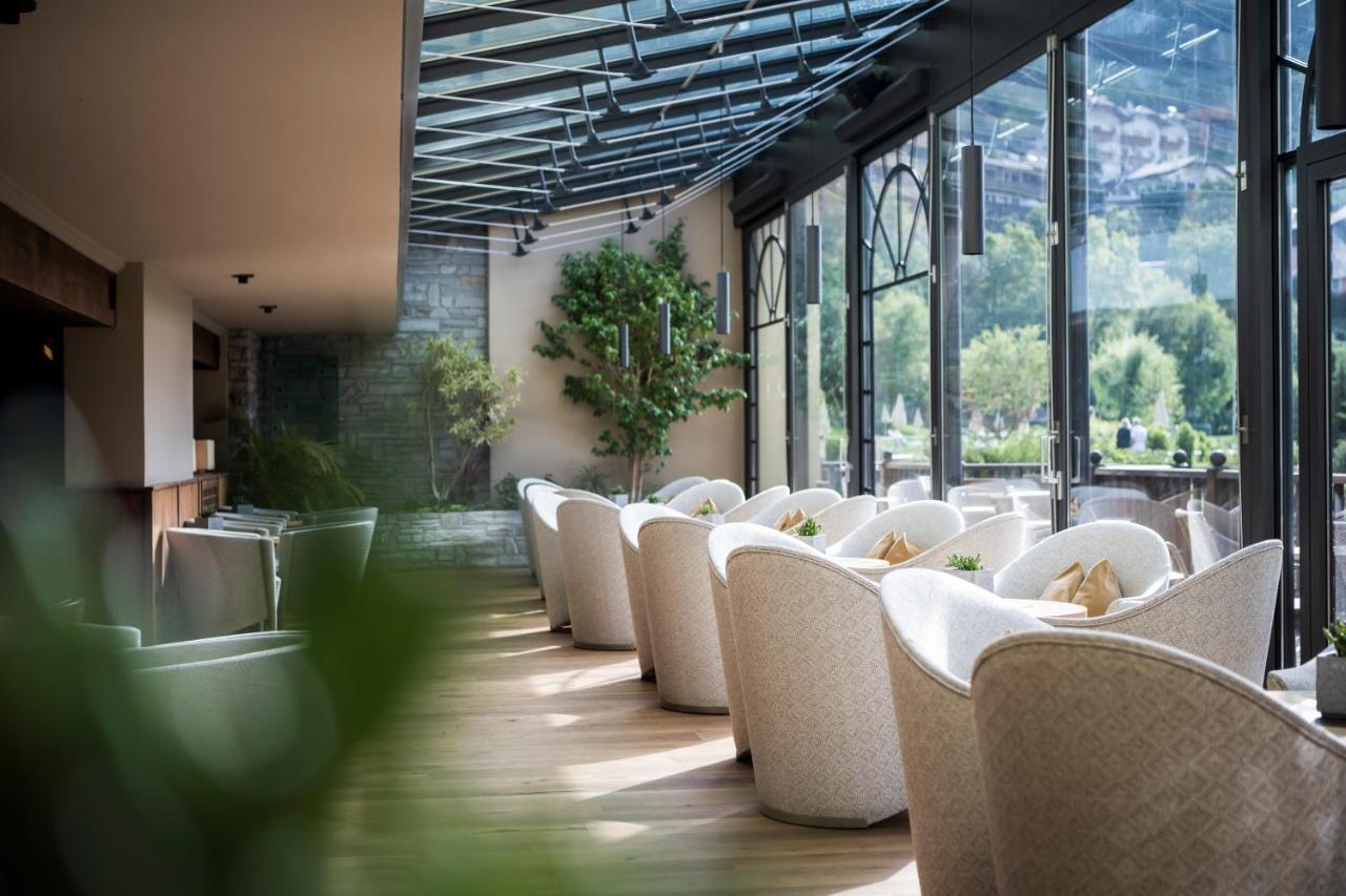 อัดเลอร์ สปา รีสอร์ต โดโลมิติ Hotel โอติเซ ภายนอก รูปภาพ