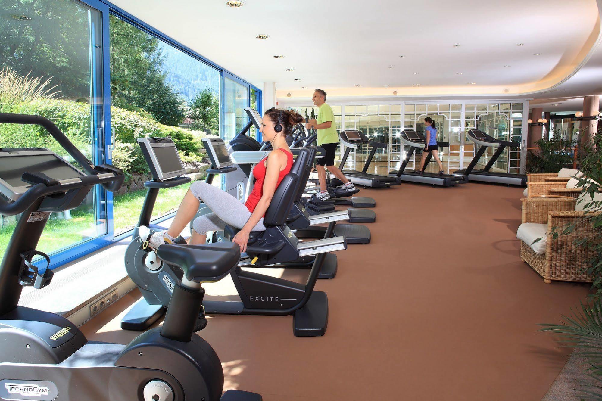 อัดเลอร์ สปา รีสอร์ต โดโลมิติ Hotel โอติเซ ภายนอก รูปภาพ